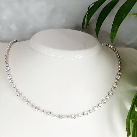 Necklace with grown diamonds 6,105 ct